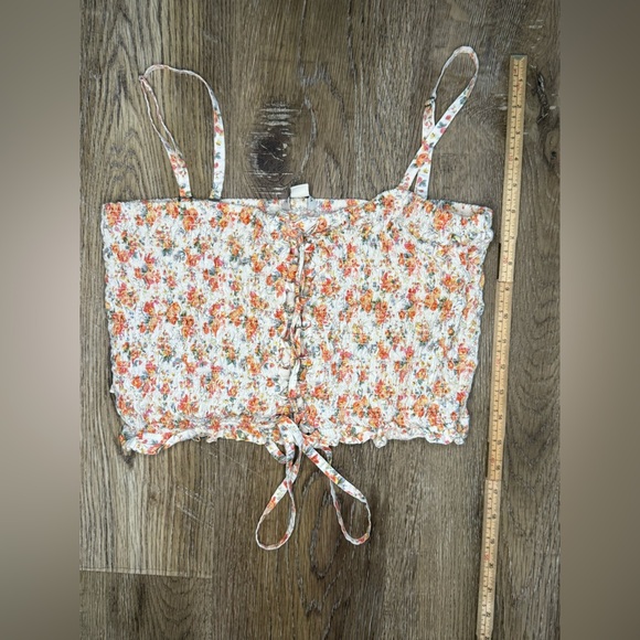 American Eagle Outfitters Tops - American Eagle Floral Crop Top